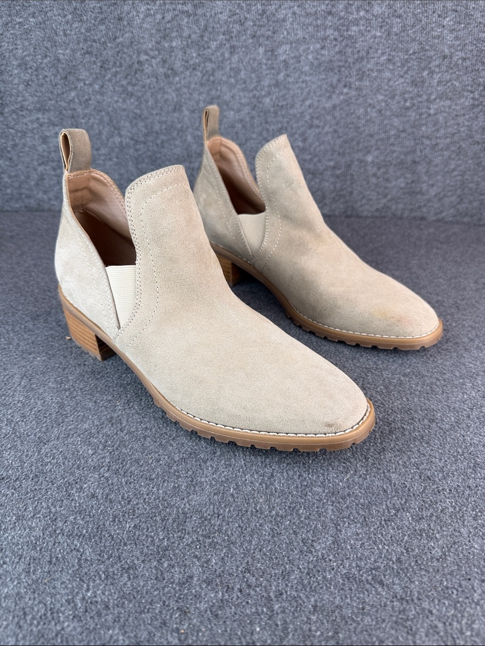 Blondo Sandra Waterproof Cow Leather Booties in Sand Size 8.5M - Picture 3 of 10